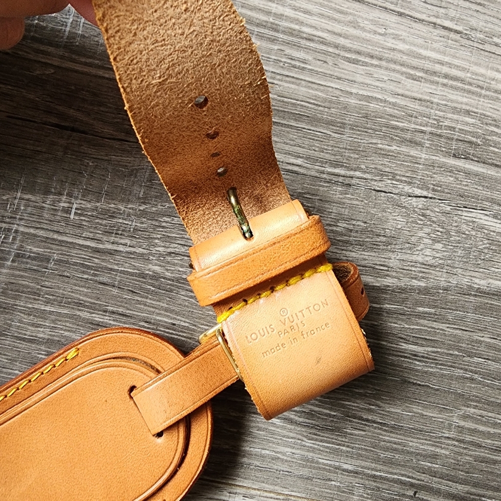 Authentic Louis Vuitton Tan Leather Travel Luggage Tag & Poignet - Picture 13 of 16